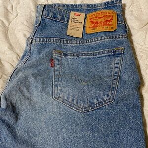 Levi's Relaxed Fit Light Blue Jeans